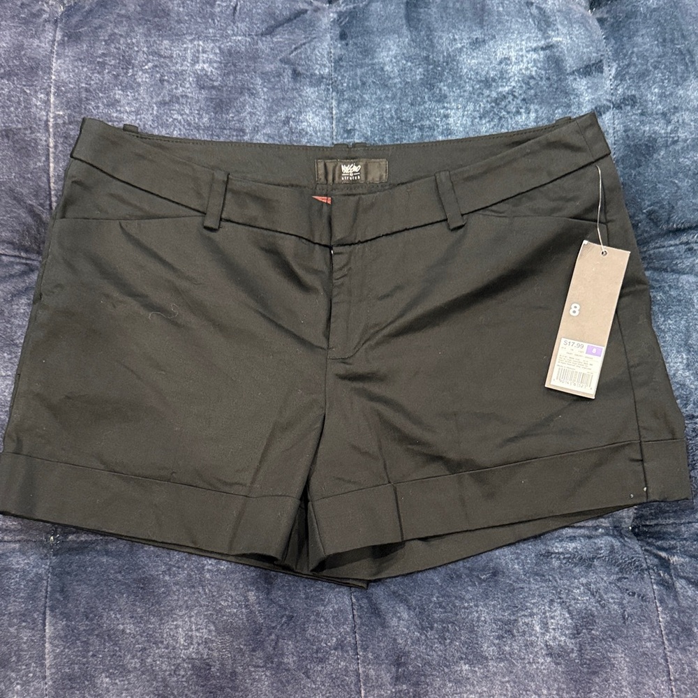 Black Women’s Dress Shorts - Size 8